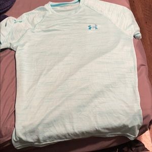 Under armor athletic tee shirt
